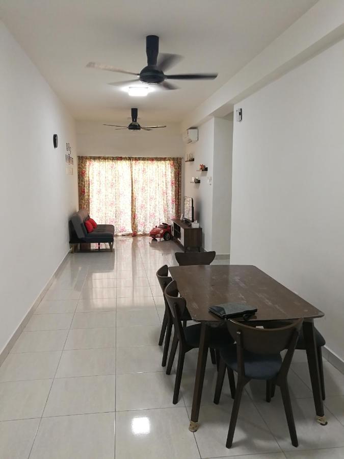 Appartement Bsp21 à Jenjarum Extérieur photo