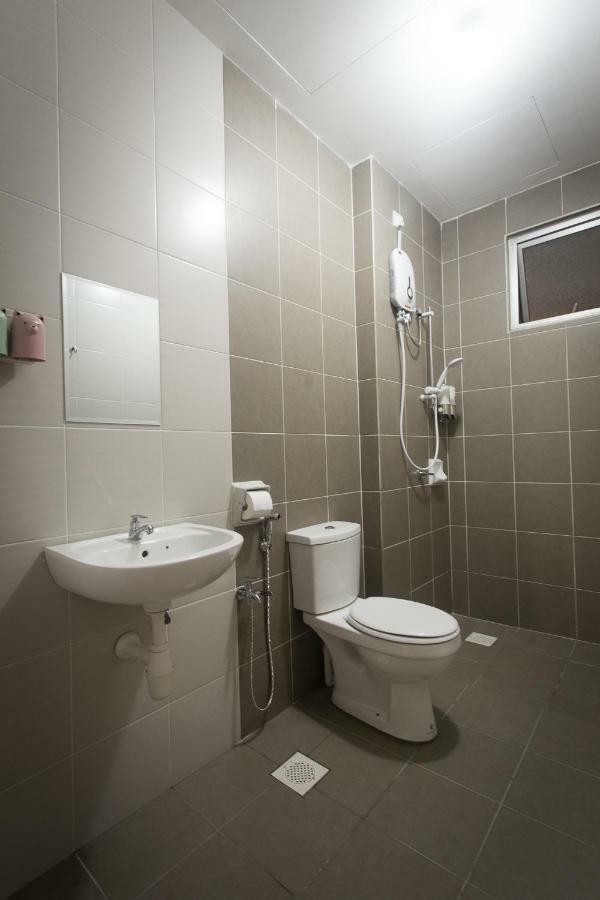 Appartement Bsp21 à Jenjarum Extérieur photo